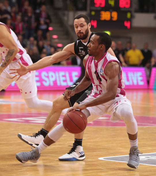 选择暂停或 选择暂停或