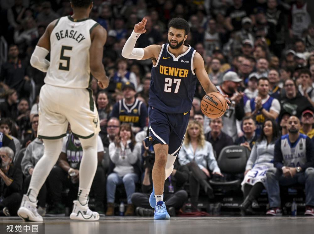 时刻表现出 时刻表现出